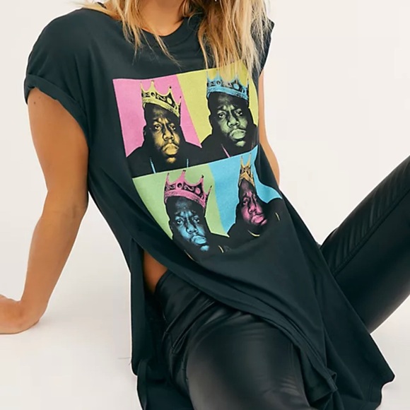 Biggie Slit Hi Lo Tee - Picture 2 of 2